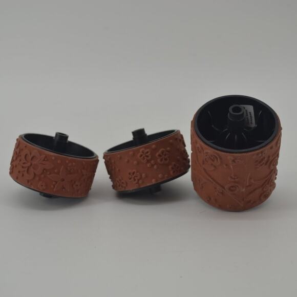 Stampin' Around Spot On 2" Rubber Roller Stamp Wheel Island - Picture 2 of 8